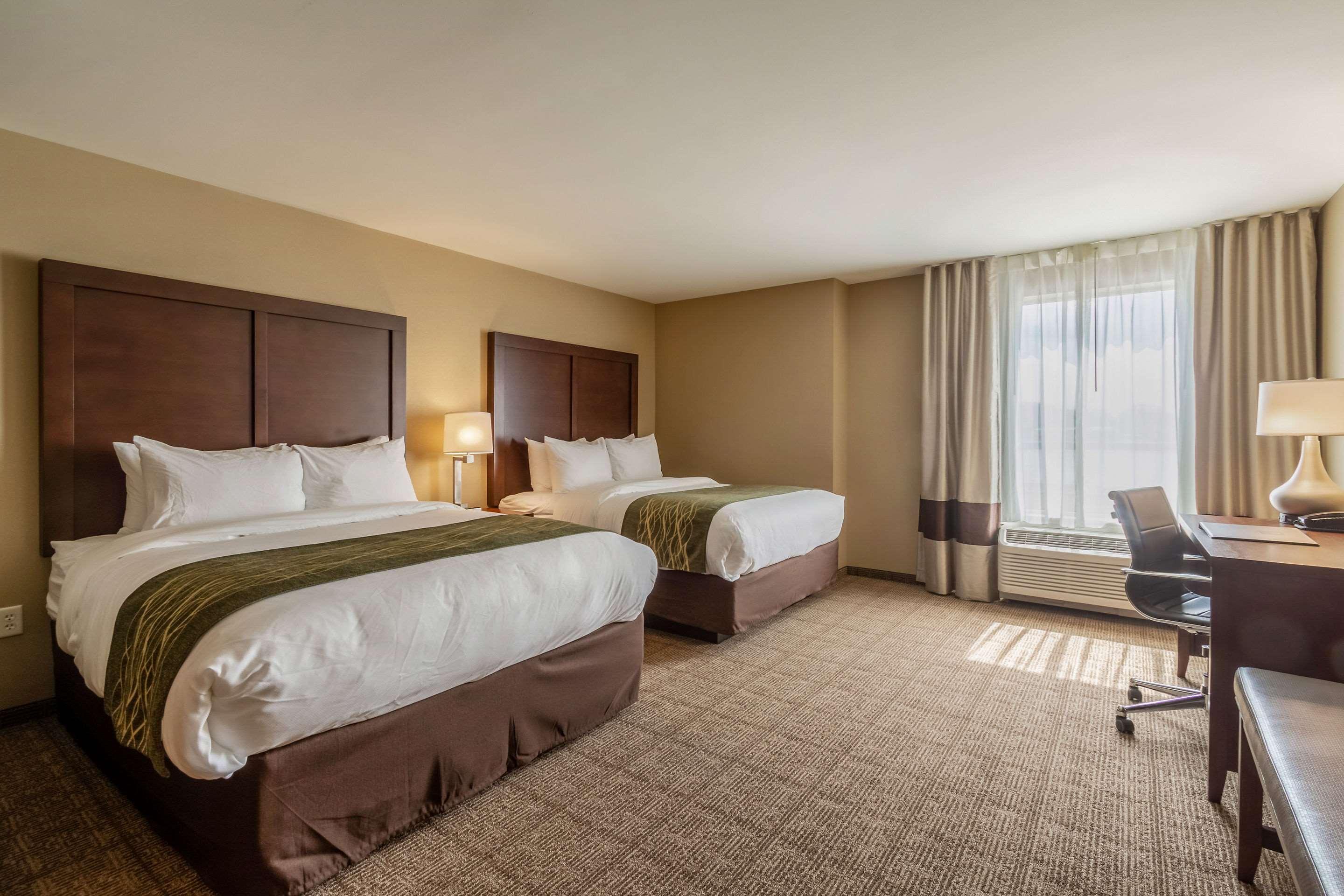 Comfort Inn & Suites - Harrisburg Airport - Hershey South Middletown  Екстер'єр фото